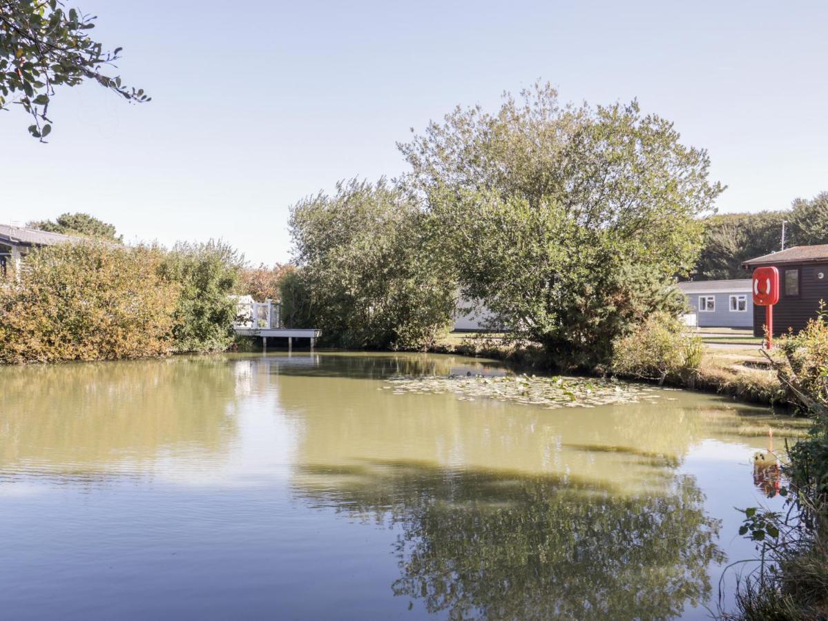 16 Amber Wood Lodge Lymington Buitenkant foto